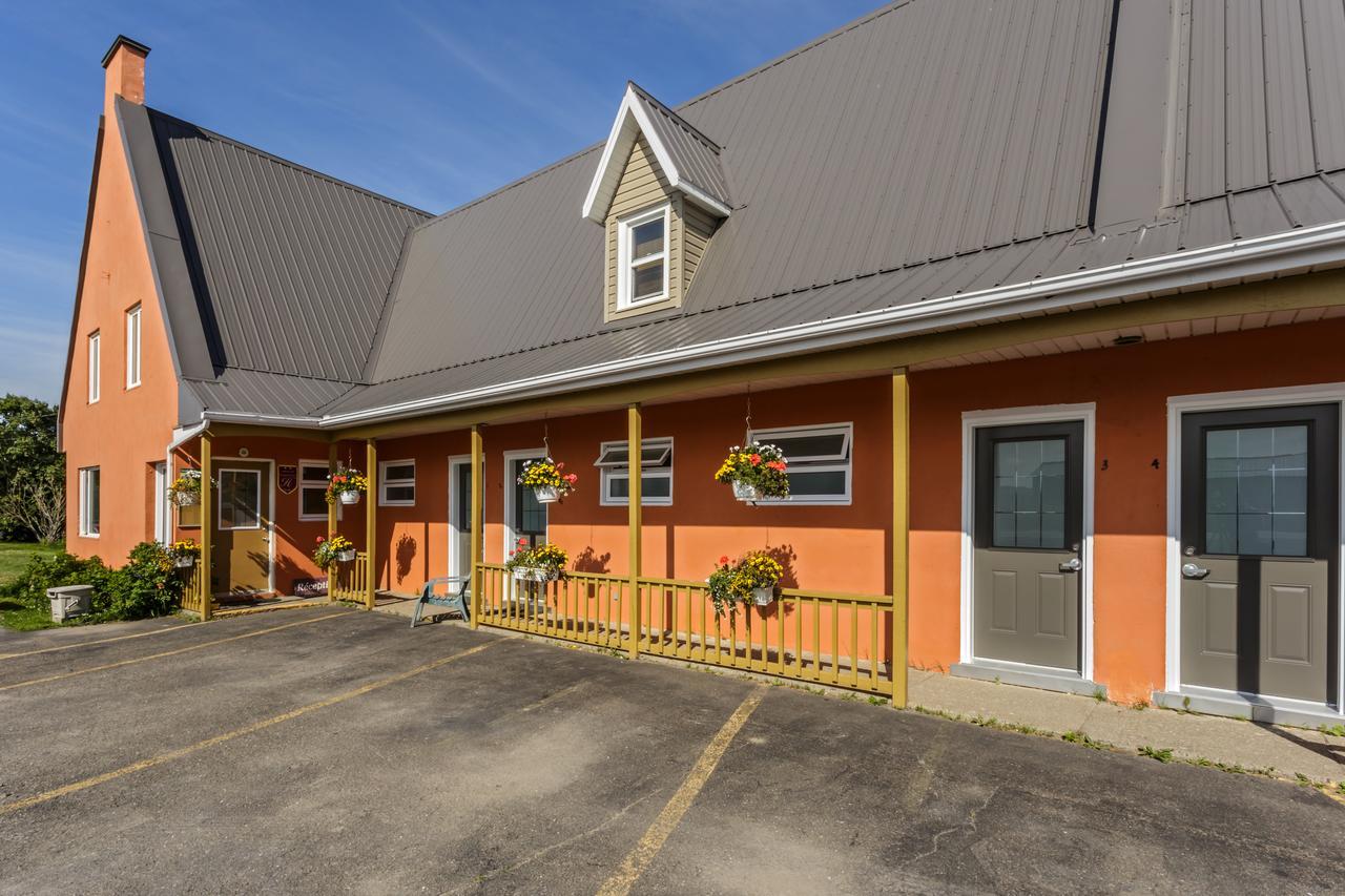 Auberge de L'Anse Rivière-du-Loup Buitenkant foto
