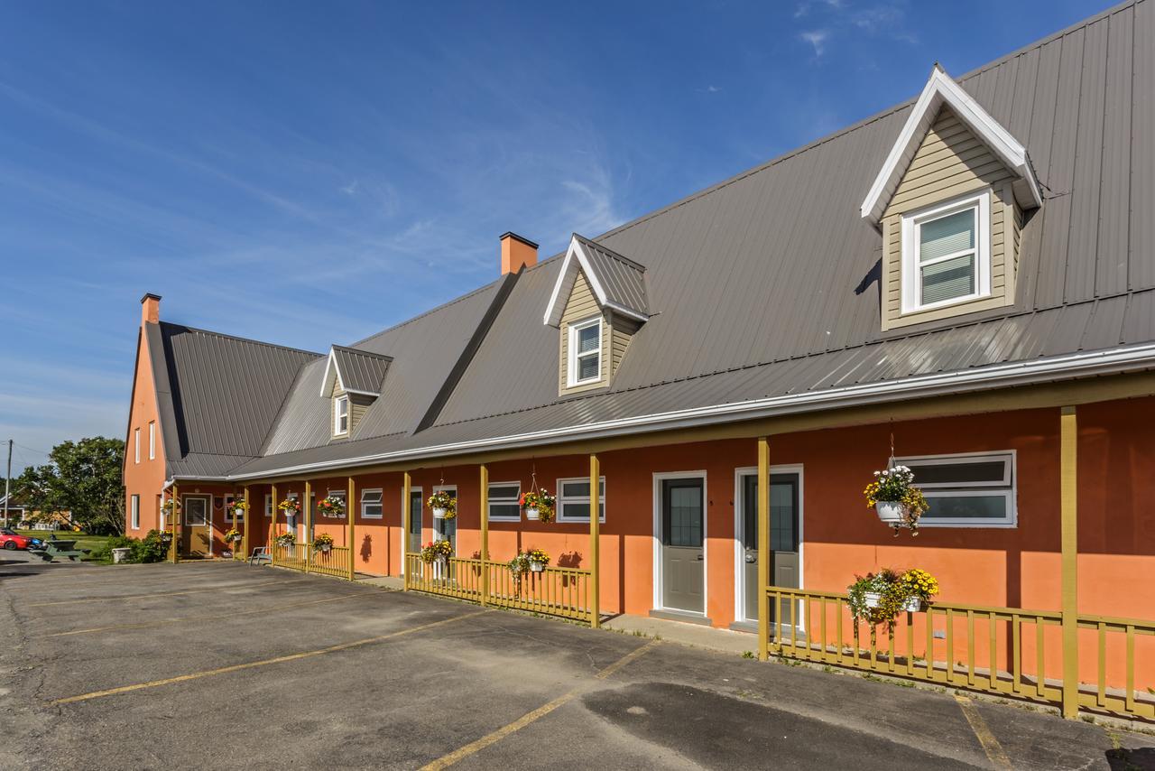 Auberge de L'Anse Rivière-du-Loup Buitenkant foto
